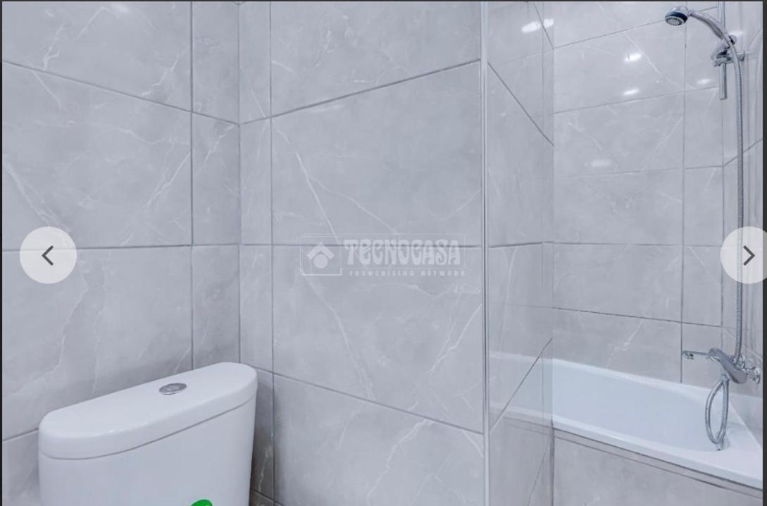 Queen Apartments Santa Coloma de Gramenet ภายนอก รูปภาพ